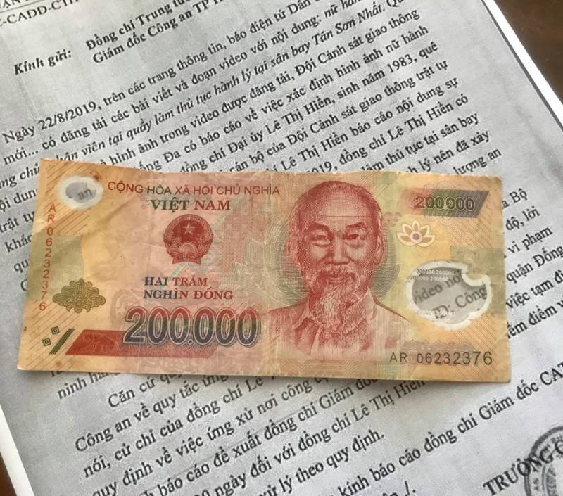 Mơ Thấy Tiền 200 Nghìn Tờ Cũ