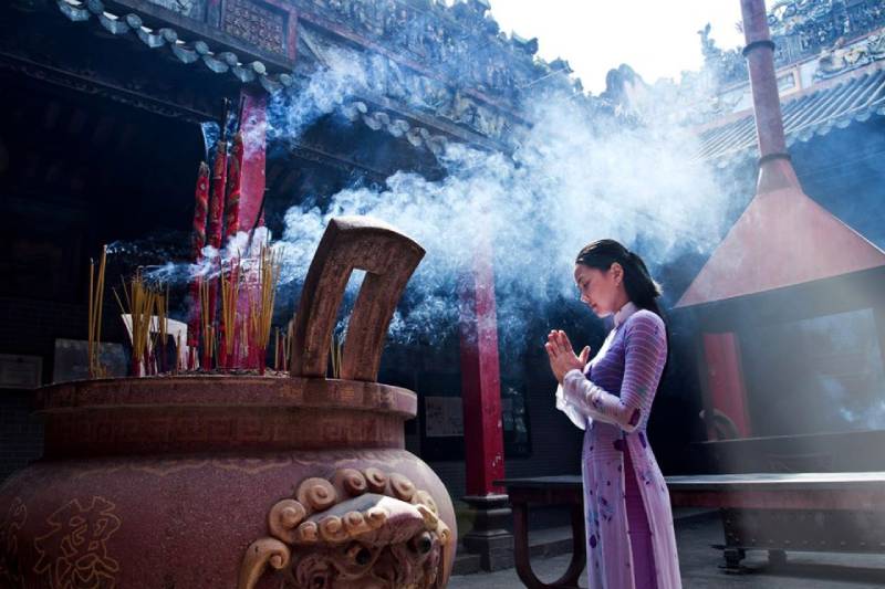 Tâm Lý Và Ý Nghĩa Của Giấc Mơ Thấy Đi Chùa